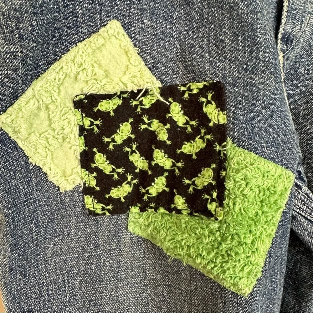 Boys 3T Frog Overalls Denim Chenille Patches Osh Kosh Bgosh Vest Back Blue Jean